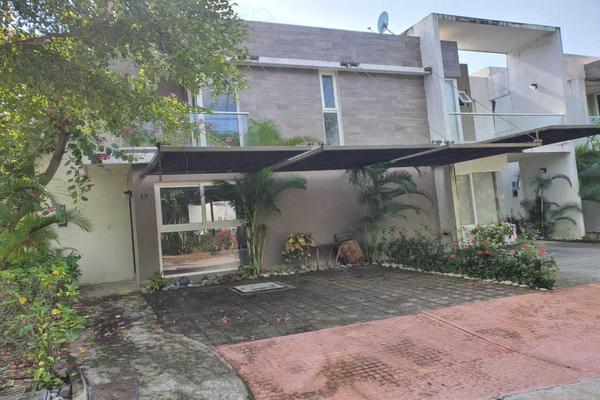 Foto de inmueble en  , Col. Villahermosa Centro C.P. 86000, Centro