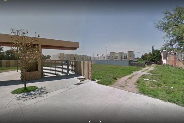 Foto de inmueble en VILLAS DE LA AURORA, Col. Rincón de los Arcos C.P. 36633, Irapuato