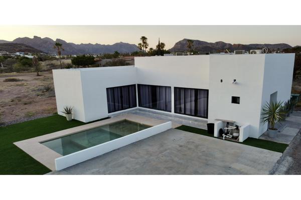 Foto de inmueble en  , Col. Villas de San Carlos C.P. 85506, Guaymas