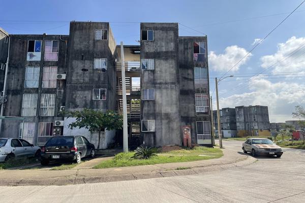 Foto de inmueble en  , Col. Villas de San Martín C.P. 96535, Coatzacoalcos