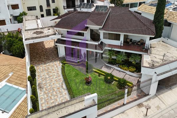 Foto de inmueble en , Col. Villas del Campestre C.P. 37129, León