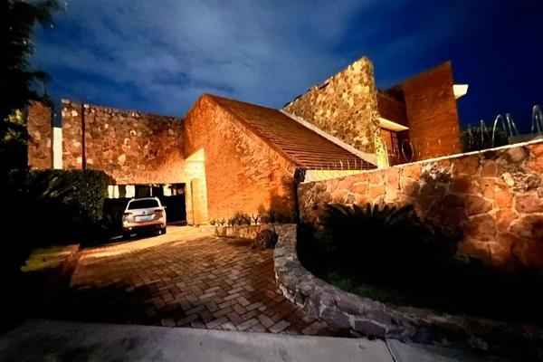 Foto de inmueble en  , Col. Villas del Campestre C.P. 37129, León