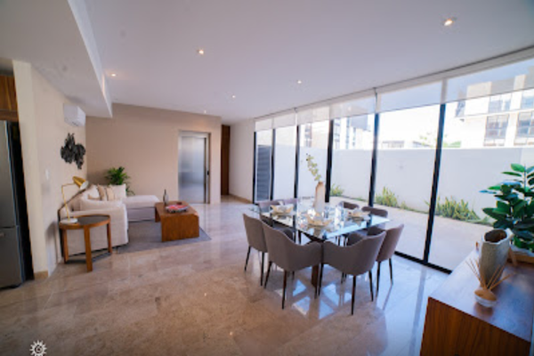 Foto de inmueble en  , Col. Villas Del Sol C.P. 97118, Mérida