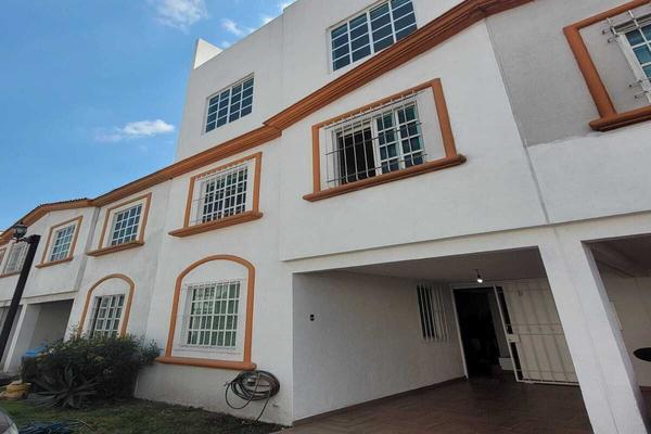 Foto de inmueble en Villas Santorini 2, Col. San Mateo Otzacatipan C.P. 50220, Toluca