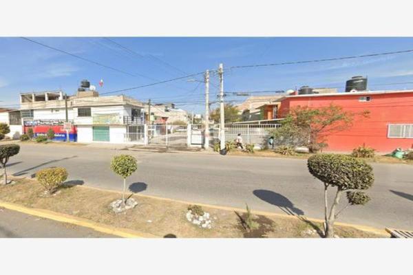 Foto de inmueble en VIRGEN DEL RAYO PONIENTE #0, Col. La Guadalupana C.P. 55060, Ecatepec de Morelos