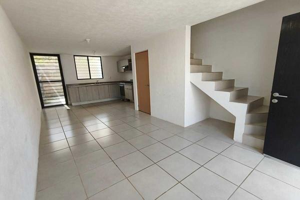 Foto de inmueble en Vista Primavera, Col. Las Terrazas Residencial C.P. 45599, San Pedro Tlaquepaque