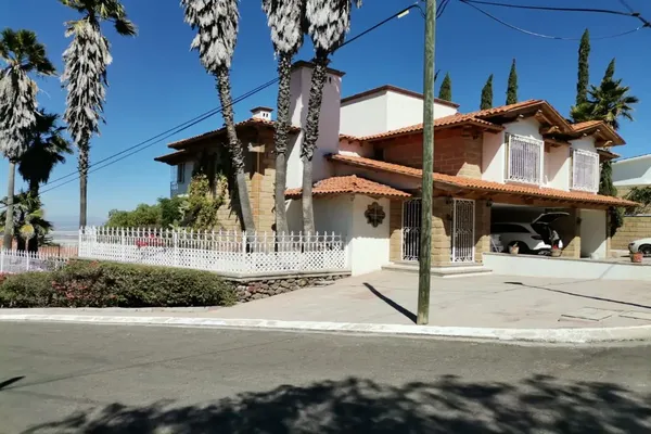 Foto de inmueble en VISTA REAL #0, Col. Vista Real y Country Club C.P. 76905, Corregidora