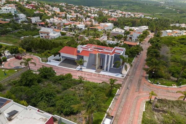 Foto de inmueble en Vista Real, Col. Vista Real y Country Club C.P. 76905, Corregidora