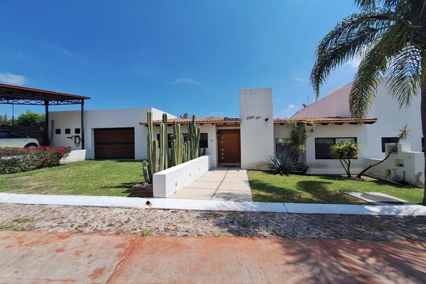 Foto de inmueble en VISTA REAL, Col. Vista Real y Country Club C.P. 76905, Corregidora