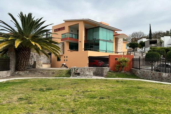 Foto de inmueble en  , Col. Vista Real y Country Club C.P. 76905, Corregidora