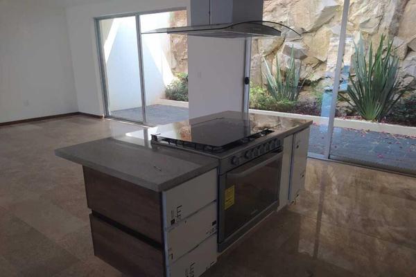 Foto de inmueble en vistas altozano, Col. Montaña Monarca I C.P. 58350, Morelia