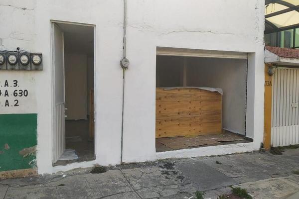 Foto de inmueble en viveros de asis, Col. Viveros de La Loma C.P. 54080, Tlalnepantla de Baz