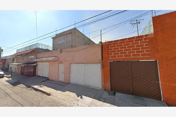 Foto de inmueble en  , Col. Viveros de Xalostoc C.P. 55340, Ecatepec de Morelos