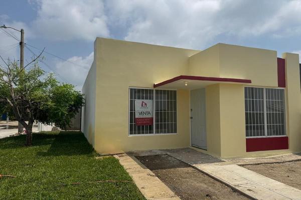 Foto de inmueble en Volcanes, Col. Ciudad Olmeca C.P. 96535, Coatzacoalcos