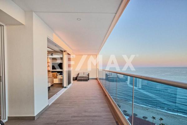 Foto de inmueble en W-1204 Encantame Towers Viento, Puerto Penasco,, Col. Playa Encanto C.P. 83566, Puerto Peñasco