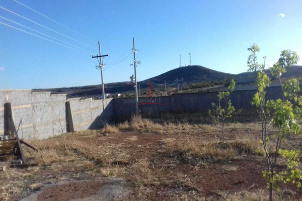 Foto de inmueble en W99J + XP4 La Antena, Col. Hidalgo del Parral Centro C.P. 33800, Hidalgo del Parral