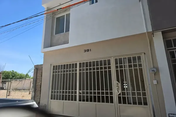 Foto de inmueble en WASHINGTON #1234, Col. San Isidro C.P. 27100, Torreón