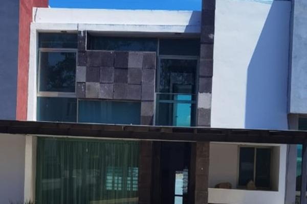 Foto de inmueble en X, Col. Bosque Monarca C.P. 58350, Morelia
