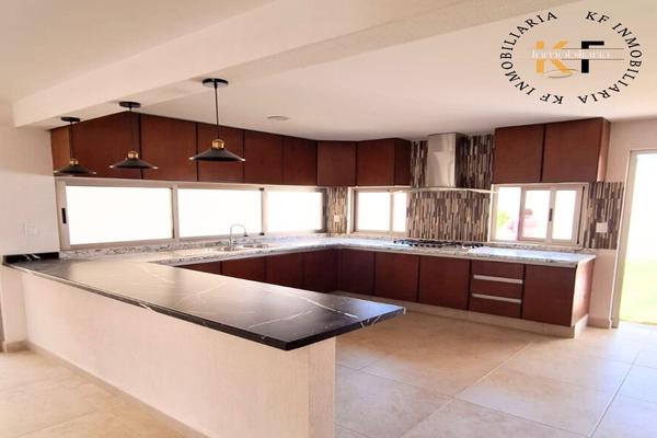 Foto de inmueble en x, Col. San Felipe Tlalmimilolpan C.P. 50250, Toluca