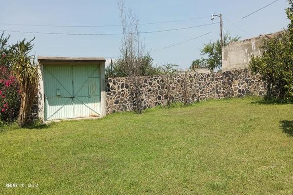 Foto de inmueble en  , Col. Xalpa C.P. 62828, Yecapixtla