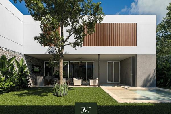 Foto de inmueble en *, Col. Xcanatún C.P. 97302, Mérida