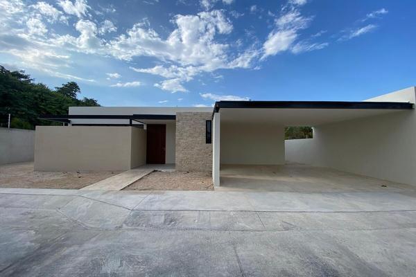 Foto de inmueble en  , Col. Xcanatún C.P. 97302, Mérida
