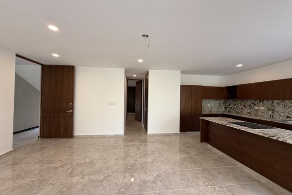 Foto de inmueble en ., Col. Xcanatún C.P. 97302, Mérida