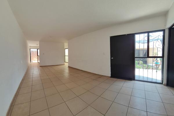 Foto de inmueble en Xicote, Col. San José el Alto C.P. 76147, Querétaro