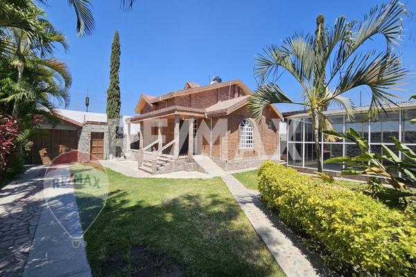 Foto de inmueble en Xochitepec, Col. Obrera Popular C.P. 62790, Xochitepec