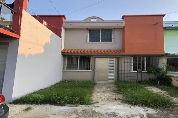 Foto de inmueble en Zafiro 511, Frac. La Victoria, Col. La Victoria C.P. 96536, Coatzacoalcos