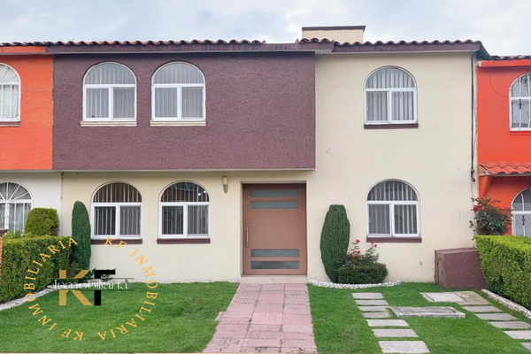 Foto de inmueble en Zaragoza, Col. San Andrés Cuexcontitlán C.P. 50200, Toluca