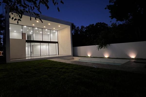 Foto de inmueble en ZONA COUNTRY, Col. Chablekal C.P. 97302, Mérida
