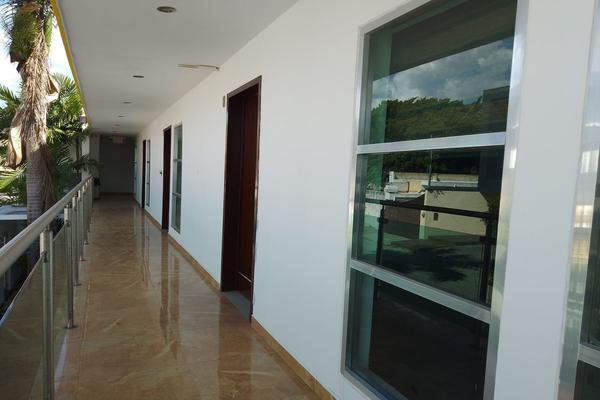 Foto de inmueble en Zona Norte, Col. Privada Maya C.P. 97130, Mérida